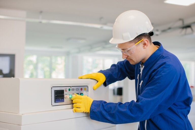 Diagnozowanie awarii w systemach osuszania powietrza przemysłowego