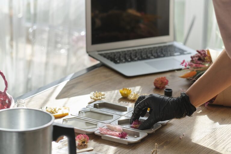 Jak zamontować dodatkowe gniazdo USB w kuchni