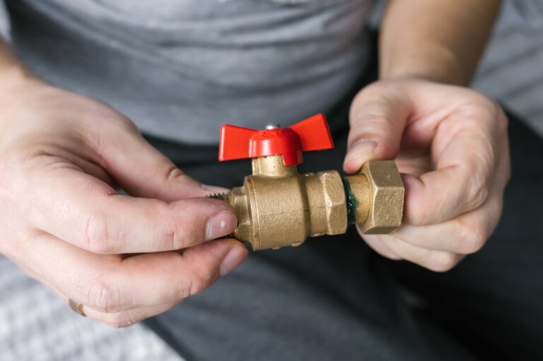 Jak wybrać odpowiednie zawory kulowe mosiężne gazowe do instalacji